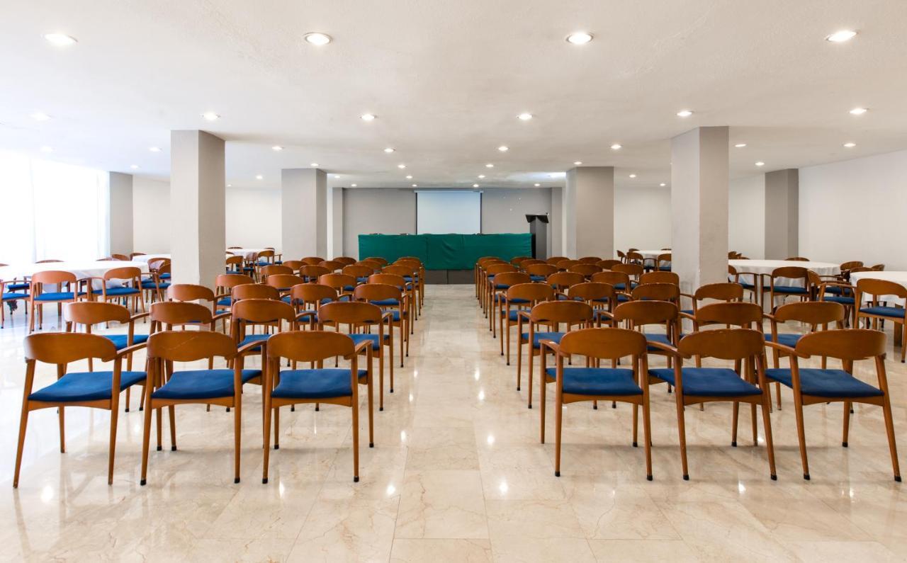 Catalonia Punta Del Rey Hotel Канделария Екстериор снимка